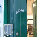 L'officina Oda ve Kahvaltı Bari