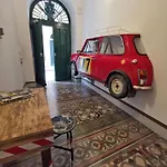 Oda ve Kahvaltı L'officina