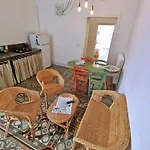 L'officina Oda ve Kahvaltı 4*