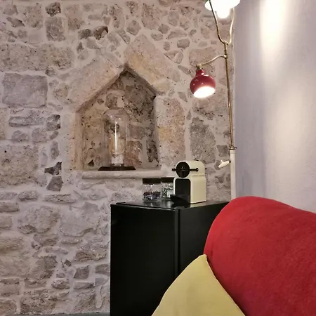 L'officina ベッド・アンド・ブレックファスト バーリ