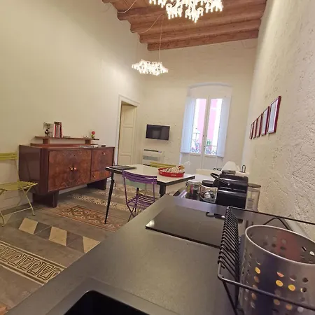 L'officina 4*