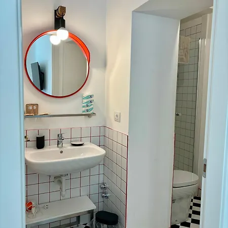 L'officina Alojamento de Acomodação e Pequeno-almoço Bari