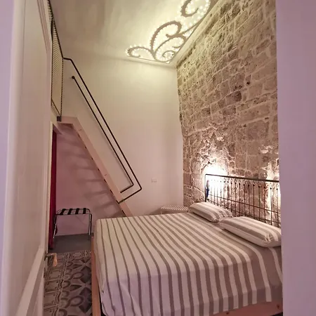 Alojamento de Acomodação e Pequeno-almoço L'officina