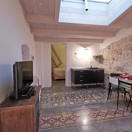 L'officina 4* Бари