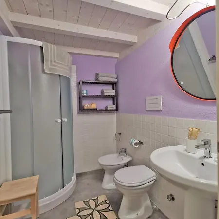 Alojamento de Acomodação e Pequeno-almoço L'officina