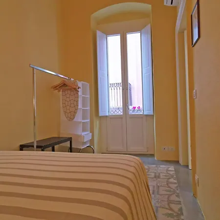 Frühstückspension L'officina Bari