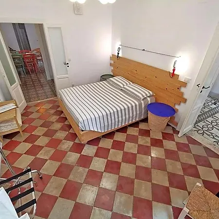L'officina 4* Bari