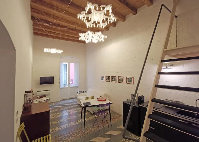 Bed & Breakfast L'officina 4*